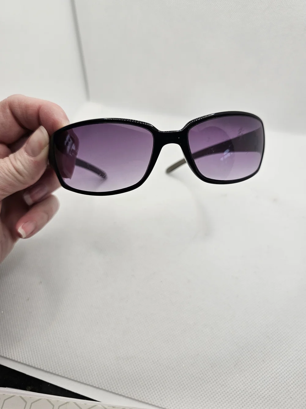 Candie's Black Sunglasses with Purple Gradient Lenses